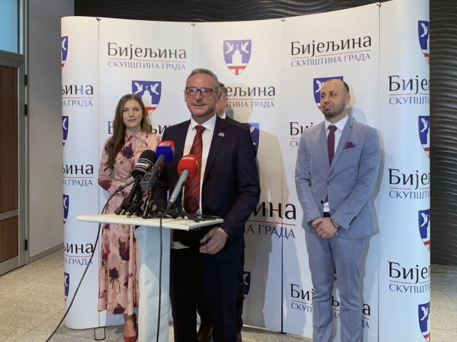 Бијељина: Скоро пола милиона КМ за запошљавање и самозапошљавање - Фото: СРНА