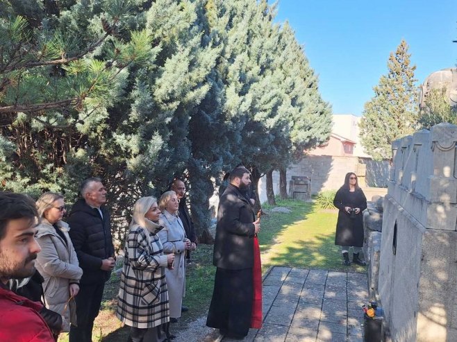 Помен поводом 102 године од смрти Алексе Шантића