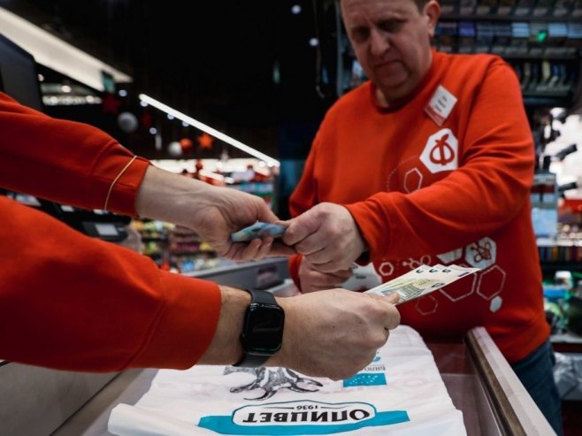 Од данас у Бугарској обавезно плаћање у еврима, лев излази из употребе