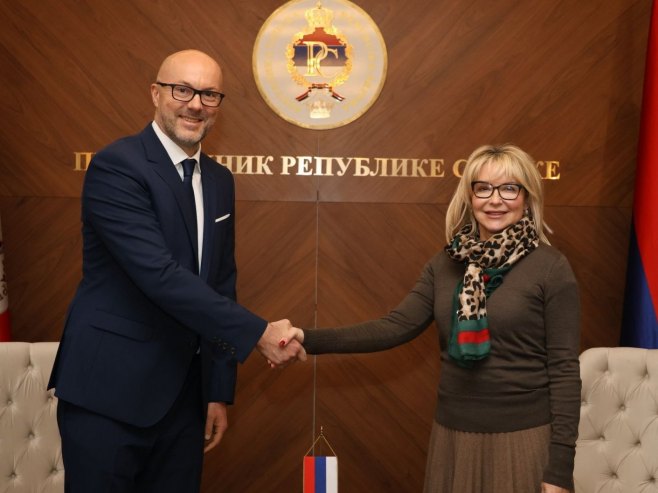 ZIPAPHOTO/Borislav Zdrinja