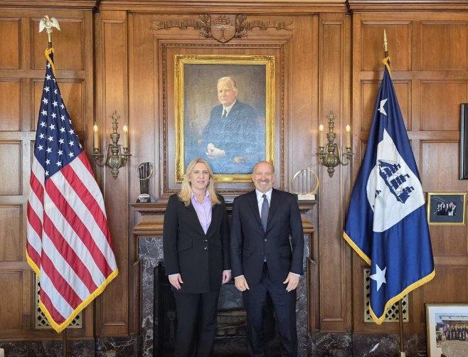 Цвијановић у Вашингтону са Латником:  Јачање економске сарадње у обостраном интересу (ФОТО/ВИДЕО)