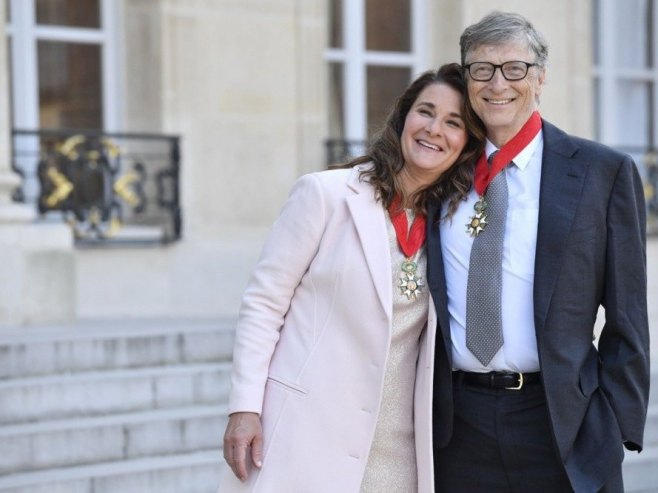 Мелинда Гејтс о Епстиновим досијеима: Срећна што сам далеко од све те прљавштине