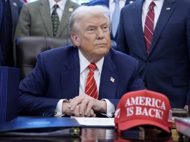 УЖИВО - Обраћање Трампа на Молитвеном доручку, присуствују Додик, Цвијановић и Тришић Бабић