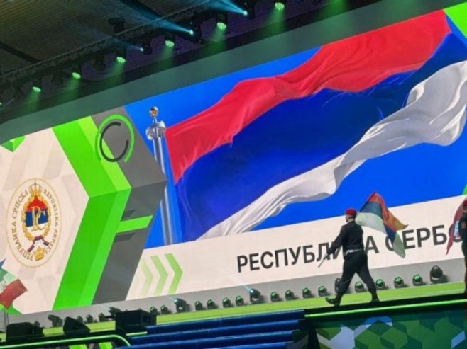 У Електротехничку школу у Бањалуци са такмичења из Русије стигла нова признања (ВИДЕО)