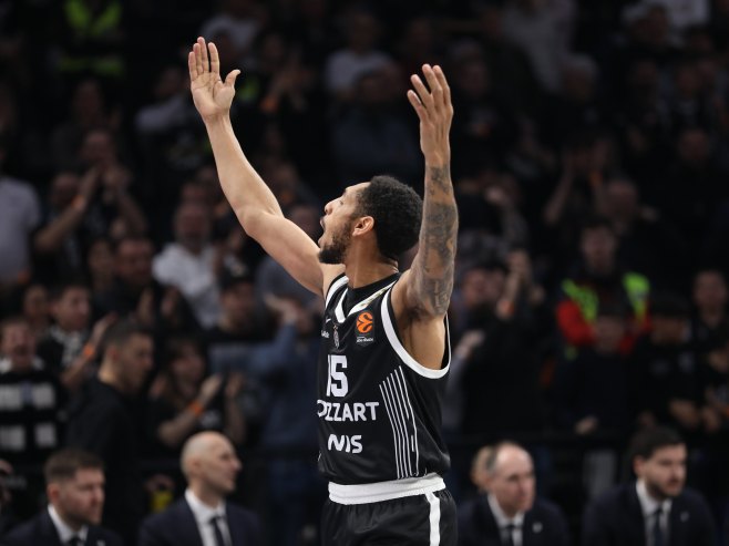 Кошаркаши Партизана убједљиво побиједили Панатинаикос у Арени