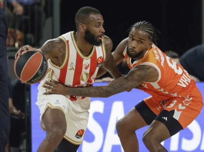 Звезда вечерас дочекује Макаби