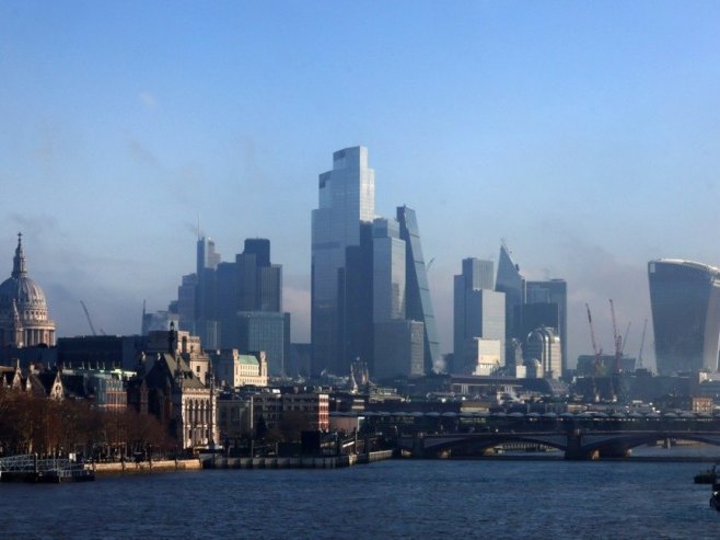 Лондон (Фото: EPA/ANDY RAIN, илустрација) - 