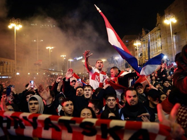 Истрага због узвика "За дом спремни" током дочека рукометаша у Загребу