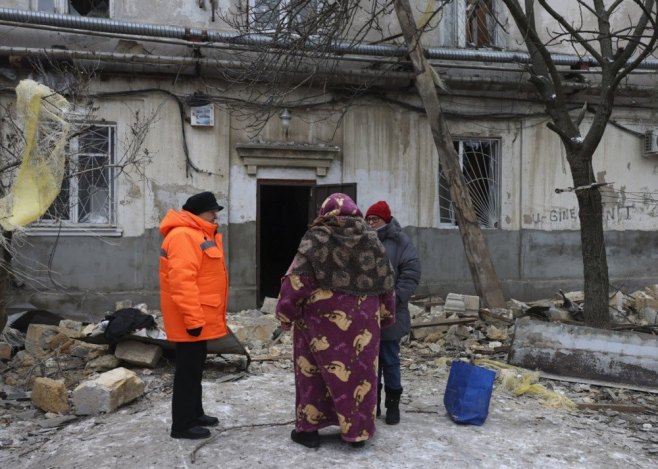 Украјина без струје: Власти позивају грађане да обезбиједе резерве хране и воде