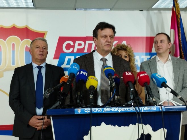 СДС признао пораз; Блануша: За Српску добро што је добила предсједника