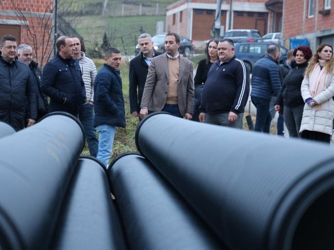 Селак донирао цијеви - Фото: Уступљена фотографија