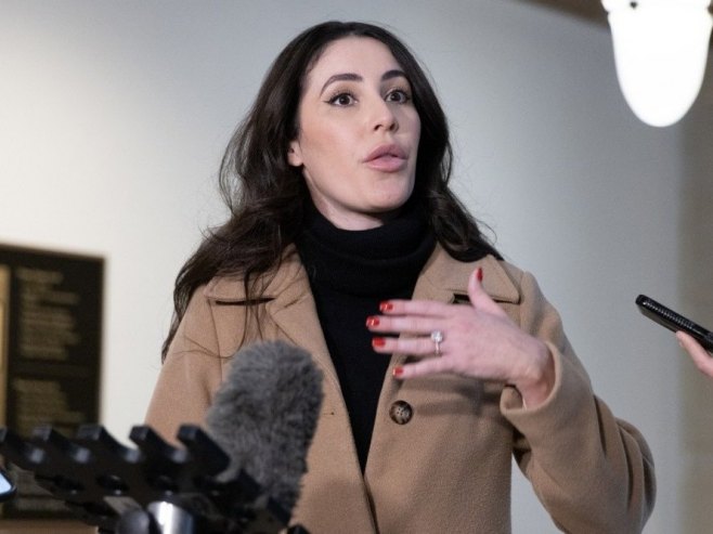 Луна: Многи у америчкој елити профитирају од рата у Украјини