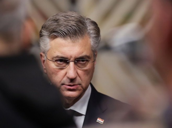 Пленковићеву Владу напустио највећи број министара у хрватској политичкој историји