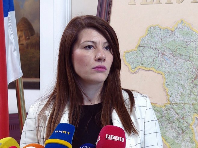 Кузмић: Подстицаји ће бити исплаћени, све иде у корист наших пољопривредника