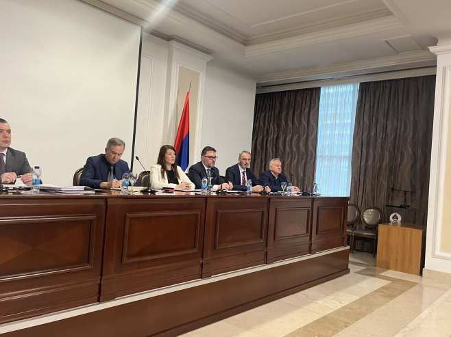 Свињогојци упозоравају – јефтино месо из увоза оборило цијене домаћег; Из Владе обећање: Биће размотрене додатне мјере подршке