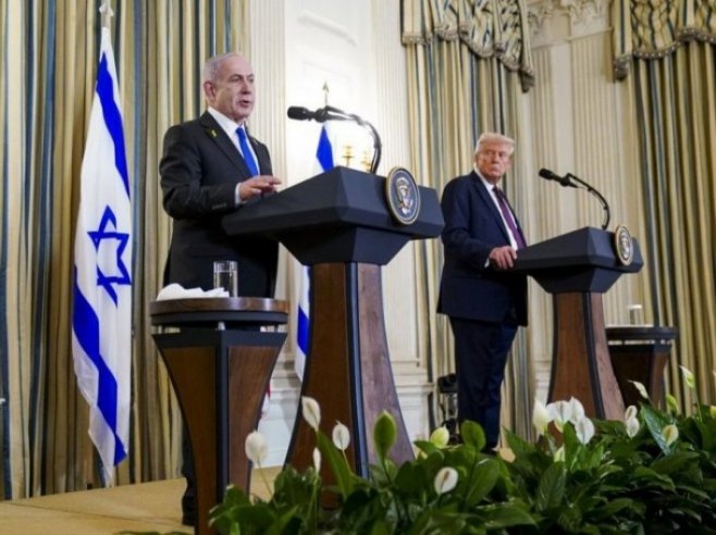Бењамин Нетанијаху и Доналд Трамп (фото: архива - EPA/WILL OLIVER / POOL) - 