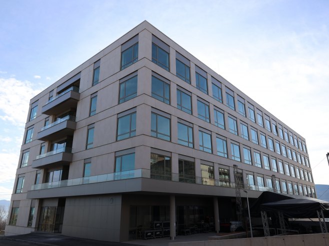 Погледајте како изгледа нови објекат за онкологију и хематологију УКЦ-а Српске (ФОТО/ВИДЕО)