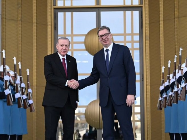 Вучић са Ердоганом: Очекују ме разговори од стратешког значаја за односе Србије и Турске