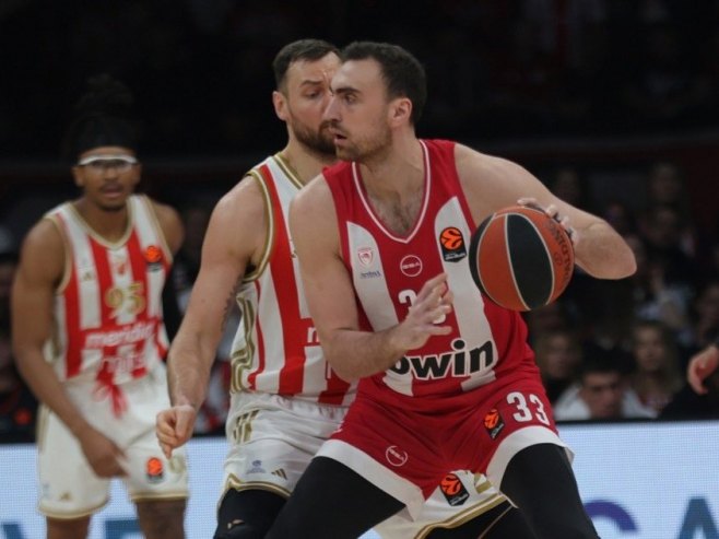 Кошаркаши Црвене звезде поражени од Олимпијакоса (ФОТО)