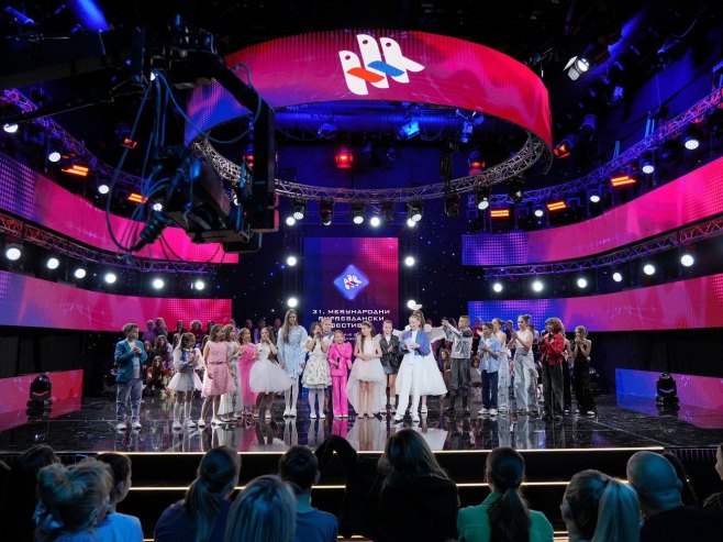 Ђурђевдански фестивал Ђурђевдански фестивал - Фото: РТРС