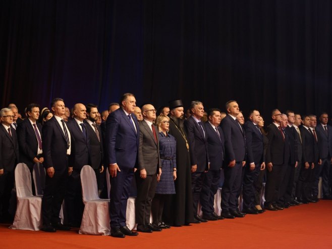 УЖИВО - Пренос свечане академија поводом Сретења