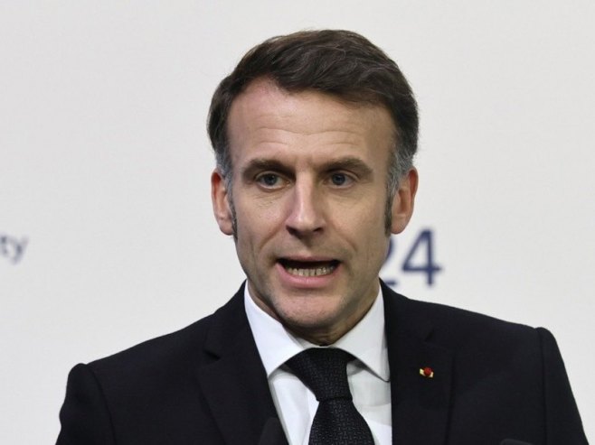 Макрон: Одлучио сам да успоставим директан канал за комуникацију са Русијом