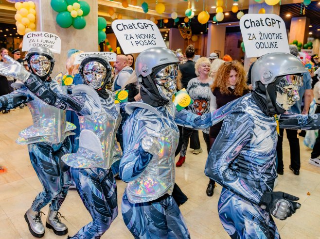 На маскенбалу у Херцег Новом представљено више од 200 маски