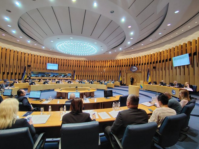 Прекинута хитна сједница Дома народа ПС БиХ; Шпирић: СНСД не жели да учествује у блокадама и оптужбама