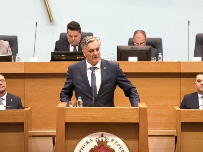 Каран положио свечану заклетву: Нека наши приоритети буду очување уставне позиције Републике Српске (ВИДЕО)