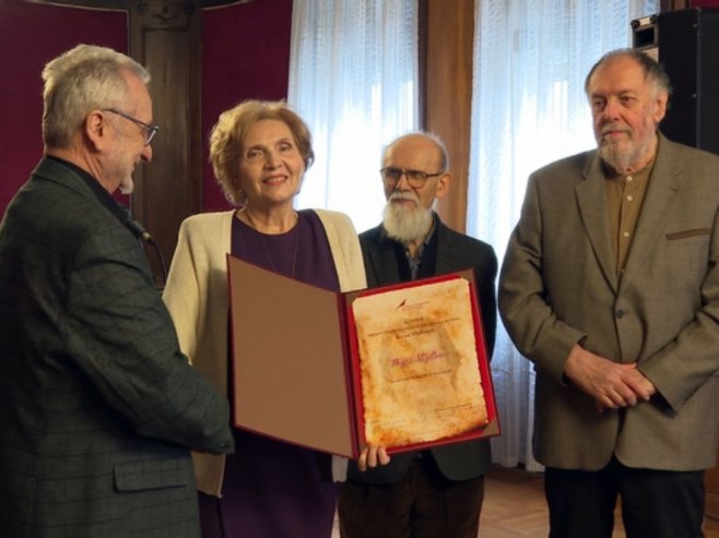 Вери Хорват уручена Међународна књижевна награда за превођење "Коља Мићевић" (ВИДЕО)