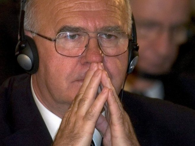 Преминуо Борислав Паравац