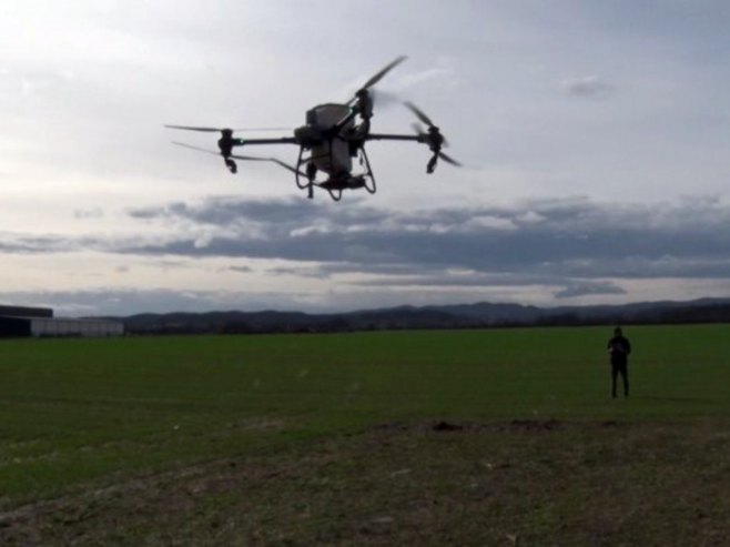 Употреба дронова налази примјену и на домаћим парцелама