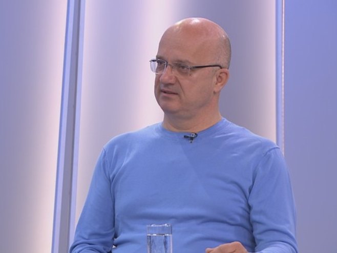 Из гојазности проистиче 20 других болести; Вишак око струка аларм (ВИДЕО)