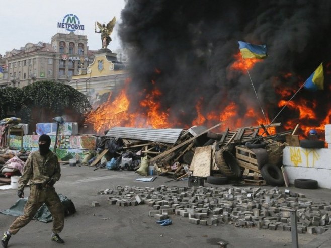 Украјина послије евромајдана (Фото: EPA/SERGEY DOLZHENKO, илустрација) Украјина послије евромајдана (Фото: EPA/SERGEY DOLZHENKO, илустрација) -