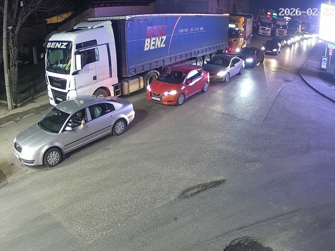 Дуге колоне према Хрватској