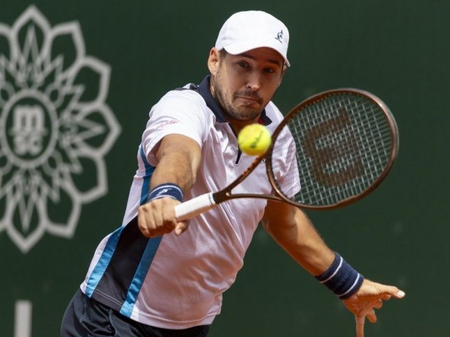 Лајовић елиминисан у првом колу турнира у Сантијагу