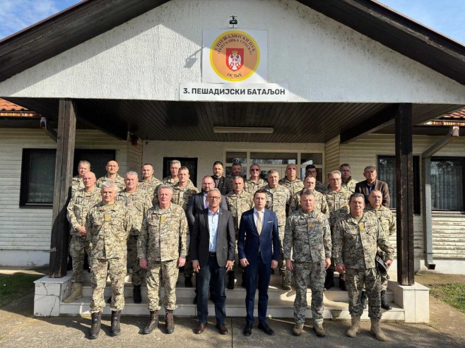 Александар Гогановић у касарни Војвода Степа Степановић Александар Гогановић у касарни Војвода Степа Степановић - Фото: СРНА