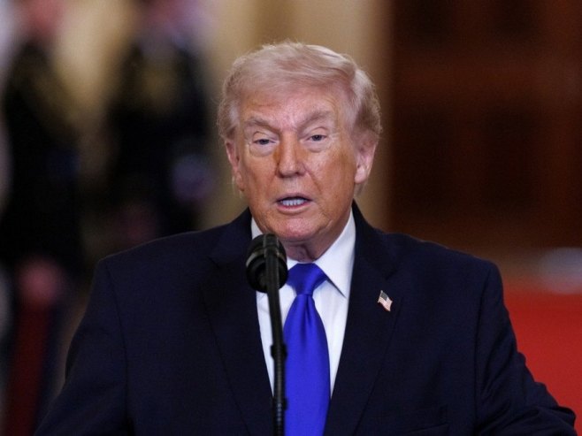 Трамп вечерас у Конгресу о стању нације