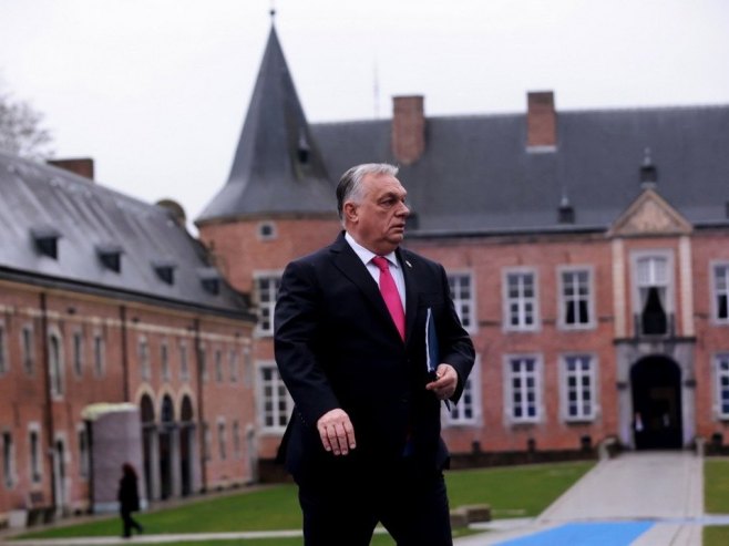 Орбан: Није у интересу Европе да Украјина има војску од 800.000 војника