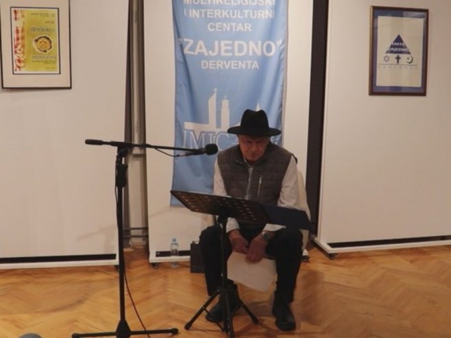 У Дервенти организовано "Вече поезије"