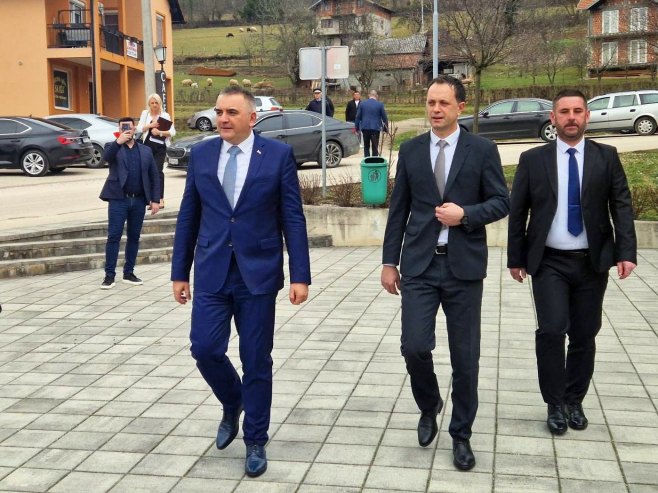 Минић у Рибнику (фото: РТРС)