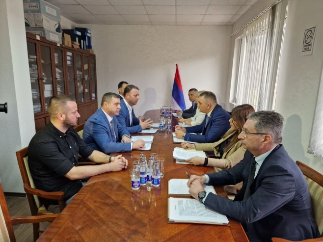 Минић у посјети Шумском газдинству "Рибник" (ФОТО)