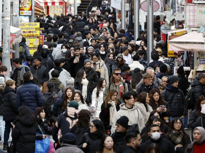 Број рођених у Јапану опао на рекордно низак ниво у 2025. години