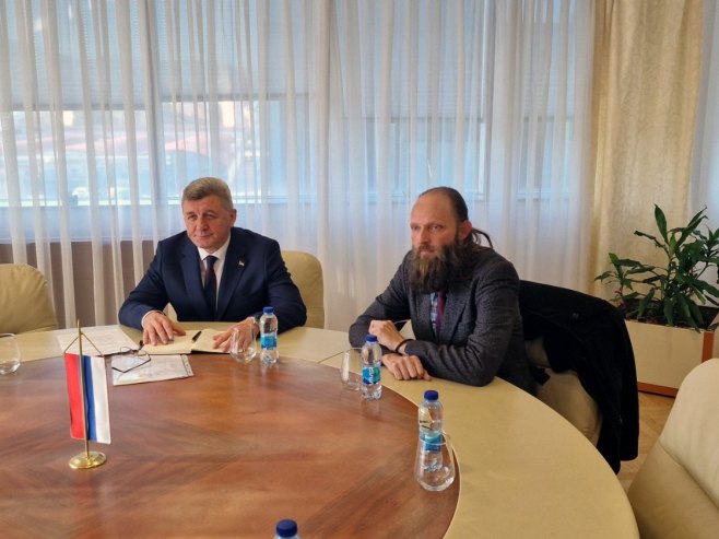 Драга Мастиловић са Александром Восмирком Драга Мастиловић са Александром Восмирком - Фото: СРНА