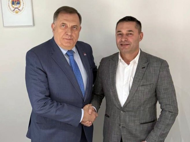 Милорад Додик и Ацо Станишић (фото: x.com/MiloradDodik) - Фото: РТРС