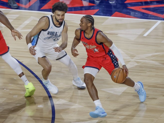 Макси оборио Ајверсонов рекорд, Мајами без Јовића претрпио пораз од Филаделфије