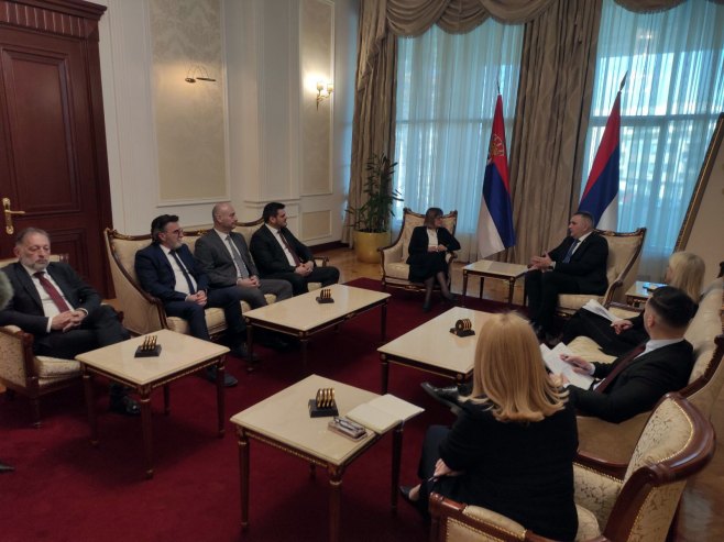 У Бањалуци састанак Минића и Гојковићеве