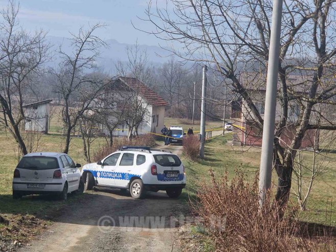 Прве фотографије са лица мјеста гдје је постављена експлозија у Теслићу