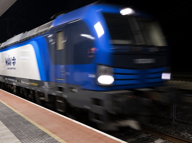 Први теретни воз прошао новом пругом Београд - Будимпешта