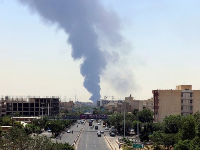 Израел покренуо превентивни напад на Иран, проглашено ванредно стање (ВИДЕО)